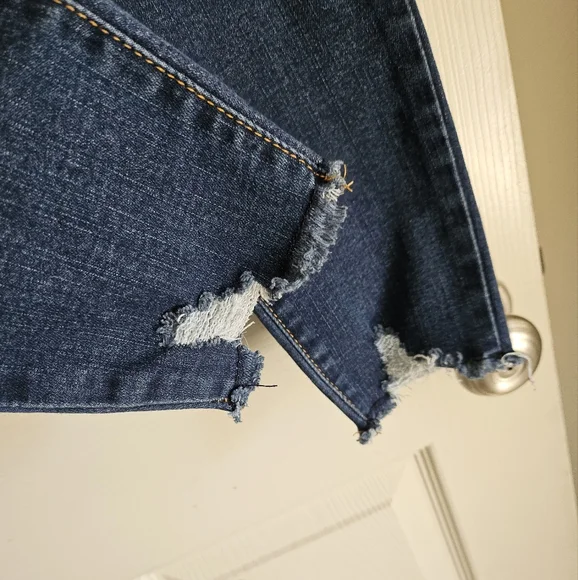 Candie's 3 26W Ankle Skinny Jean Good Used Condition - Picture 3 of 6